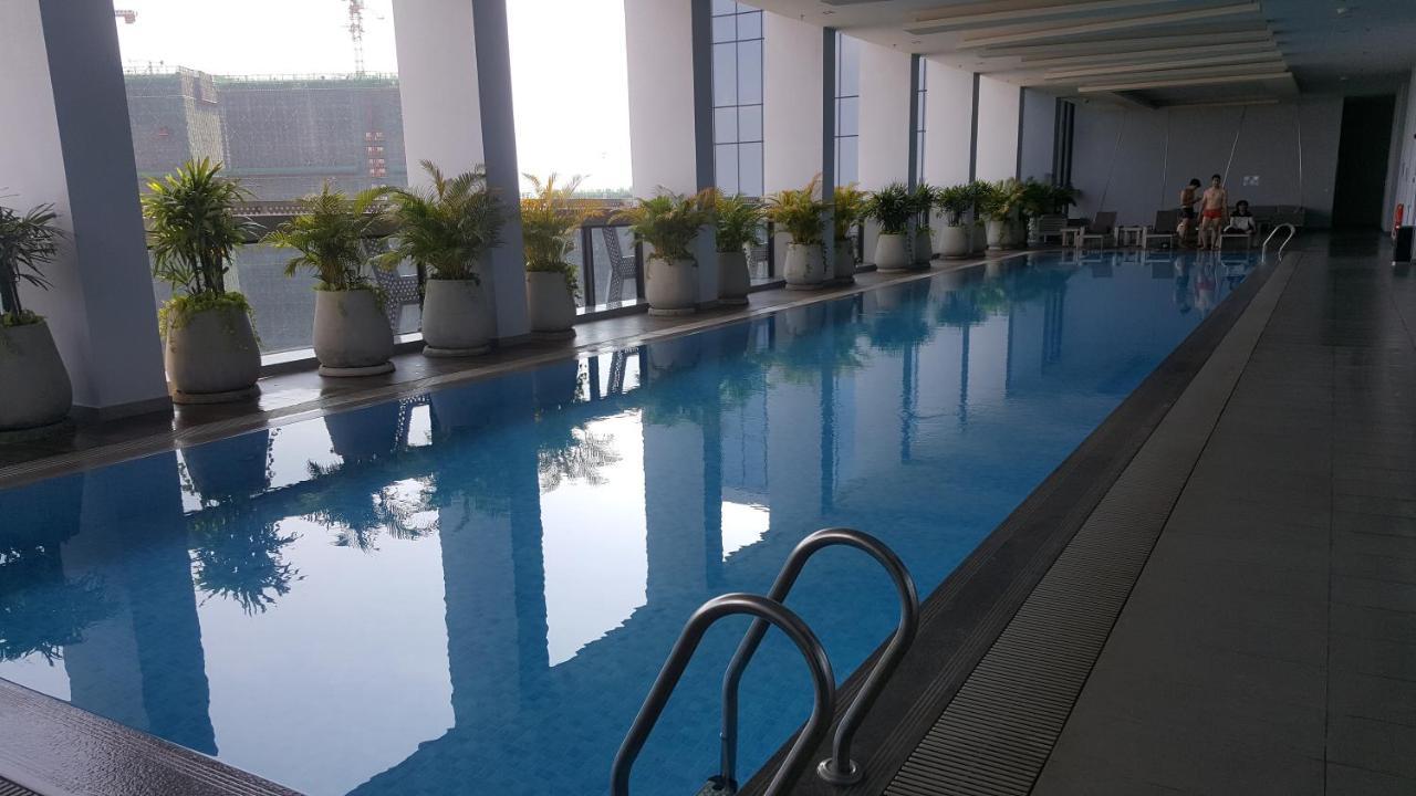 Wooden Maple Hotel Phnom Penh Exteriör bild